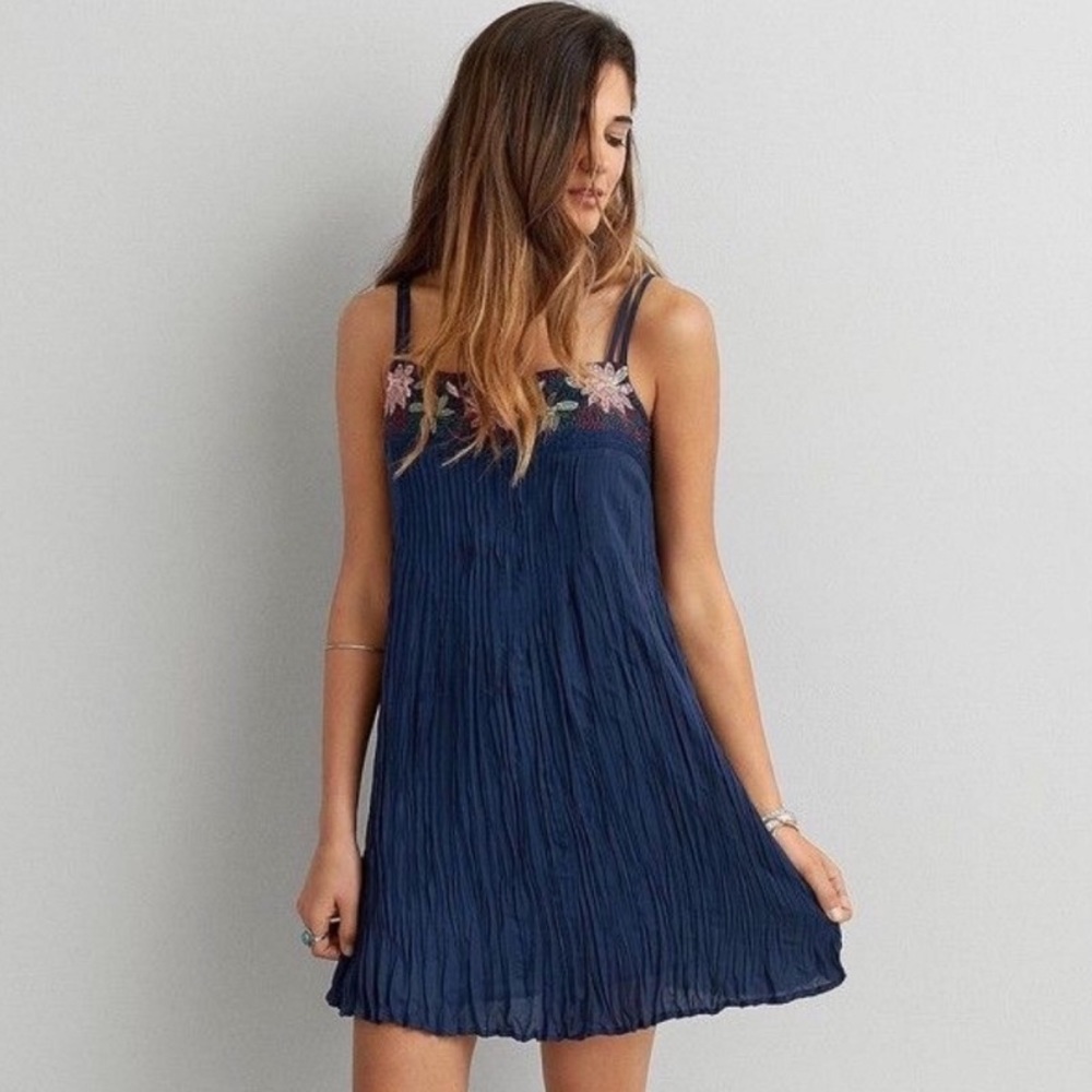 EUC American Eagle Embroidered Swing Slip Dress